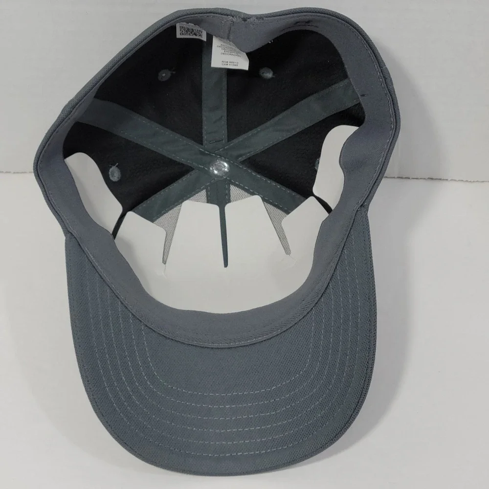 Under Armour Blitzing Hat Boys YSM-YMD Fitted Grey Black A-Flex Stretch Sports